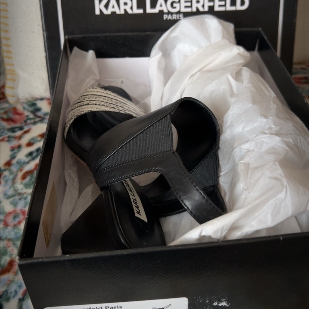 Karl Lagerfeld Black and White Sandals Size 7M with original box - Picture 4 of 4
